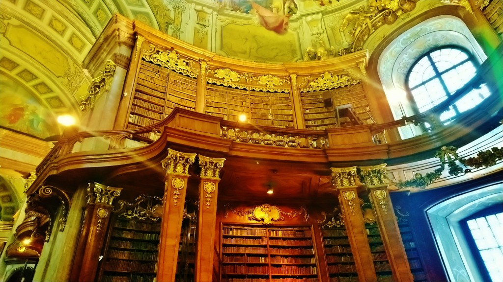 Foto: Prunksaal der Österreichischen Nationalbibliothek - Wien (Vienna), Austria