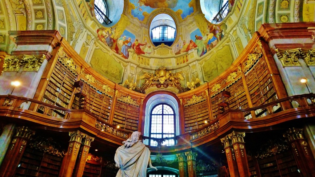 Foto: Prunksaal der Österreichischen Nationalbibliothek - Wien (Vienna), Austria