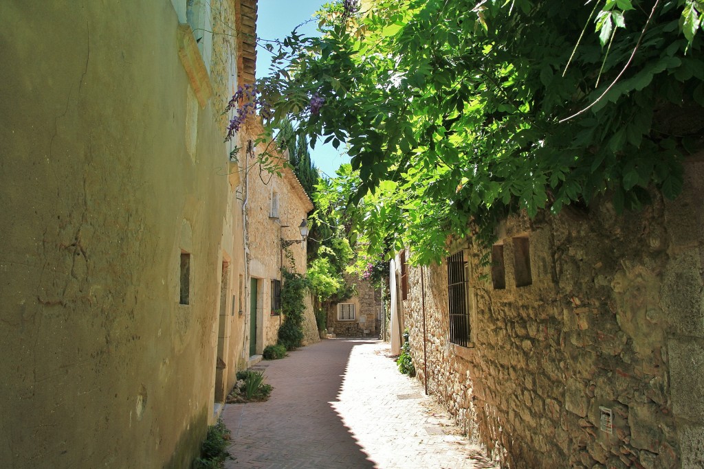 Foto: Centro histórico - Sant Martí d´Empuries (Girona), España