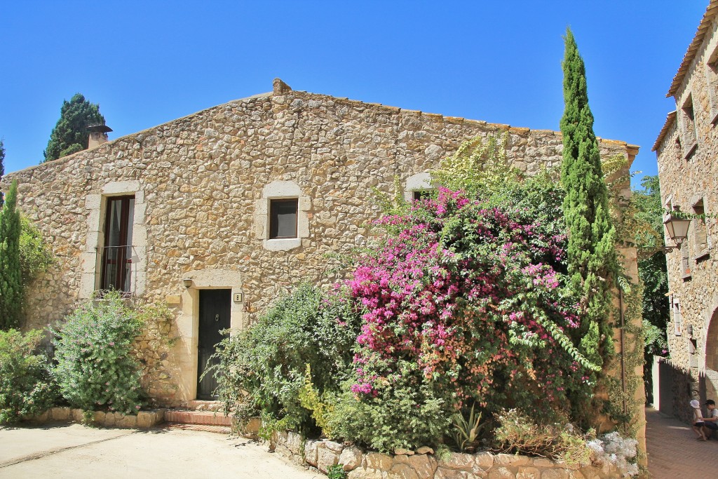 Foto: Centro histórico - Sant Martí d´Empuries (Girona), España