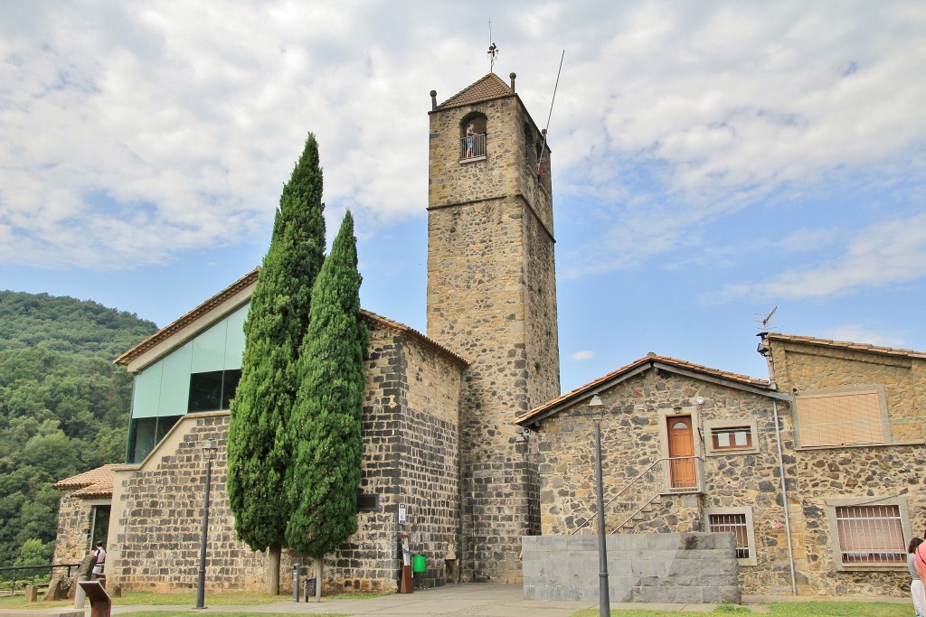 Foto: Centro histórico - Castellfollit de la Roca (Girona), España