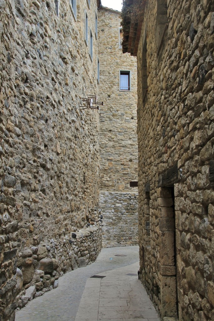 Foto: Centro histórico - Besalú (Girona), España
