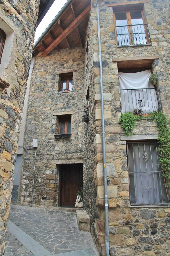Foto: Centro histórico - Castellfollit de la Roca (Girona), España