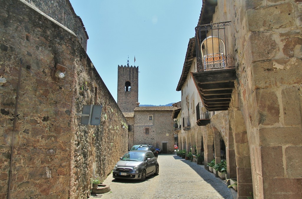 Foto: Centro histórico - Santa Pau (Girona), España