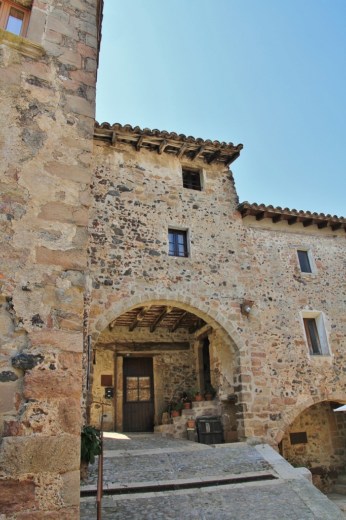 Foto: Centro histórico - Santa Pau (Girona), España