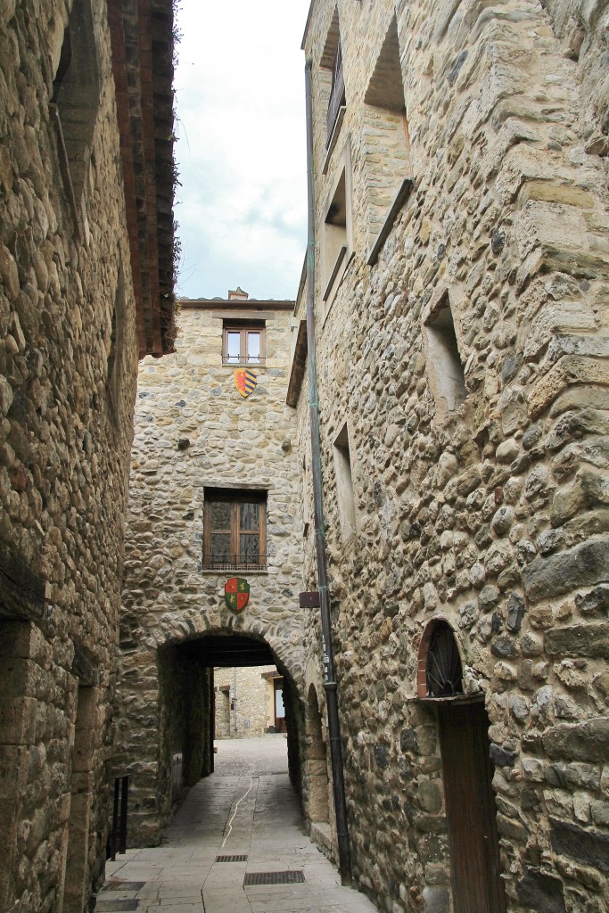Foto: Centro histórico - Besalú (Girona), España