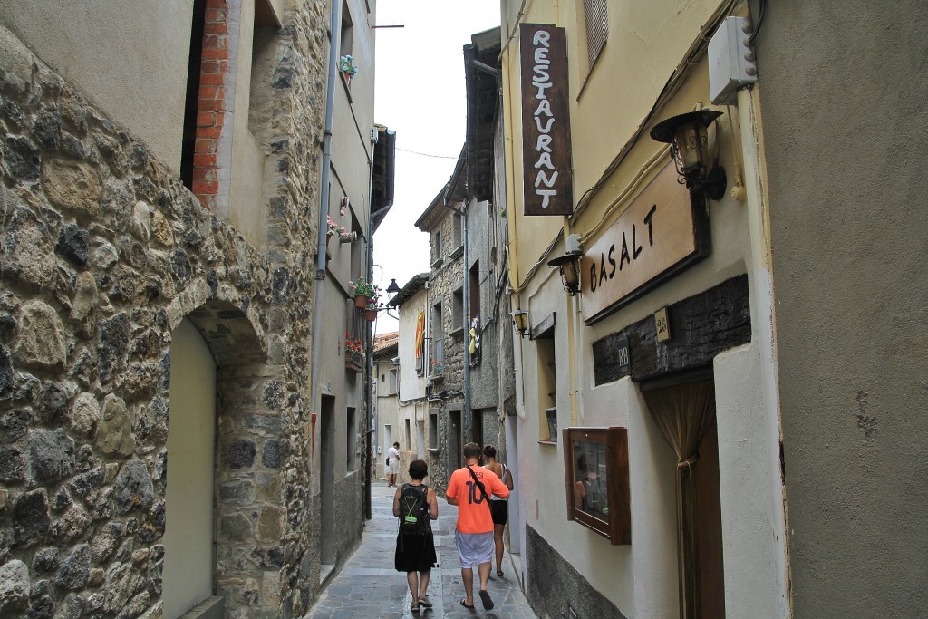Foto: Centro histórico - Castellfollit de la Roca (Girona), España