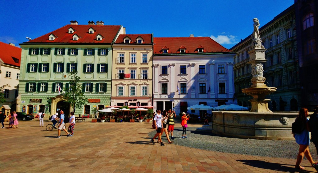 Foto: Hlavné Námestie - Bratislava (Bratislavský), Eslovaquia