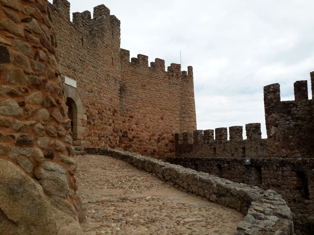 Foto: Castelo de Almourol - Vila Nova da Barquinha, Portugal