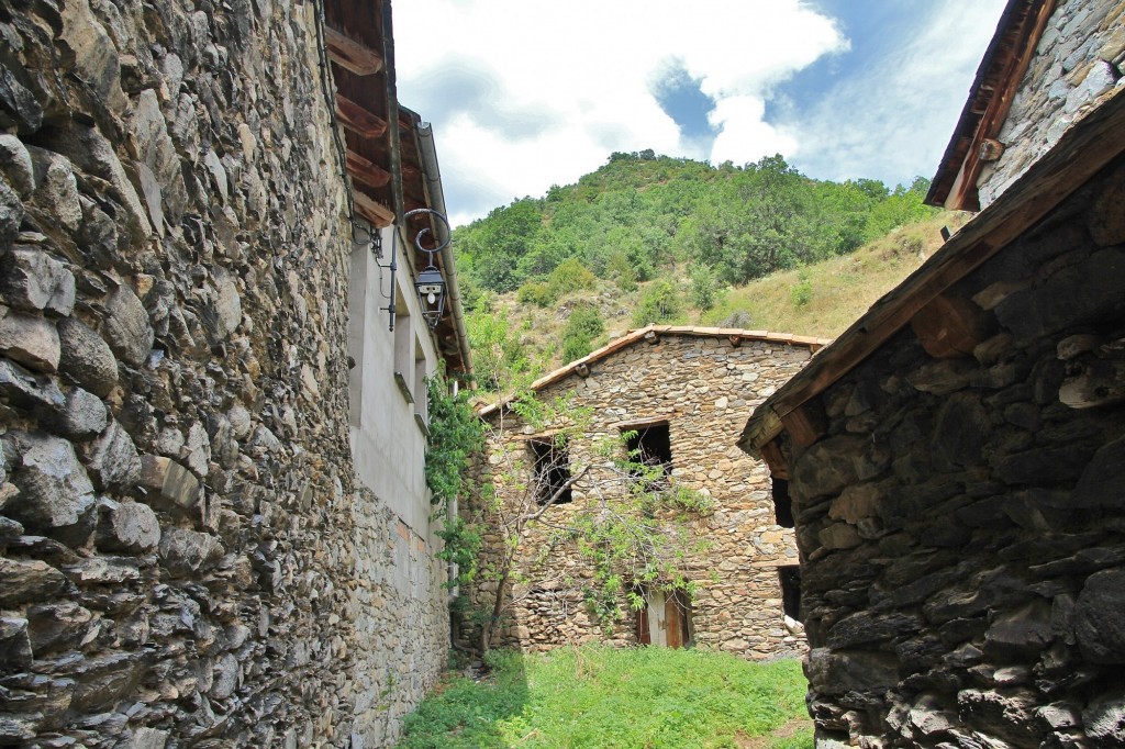 Foto: Centro histórico - Cardet (Cataluña), España