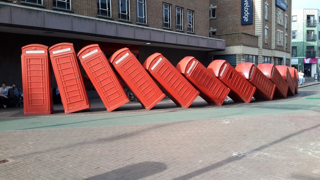 Foto: Telephone Cabin - Kingston upon Thames, El Reino Unido
