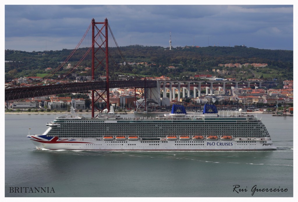 Foto: Paquete - Lisboa, Portugal