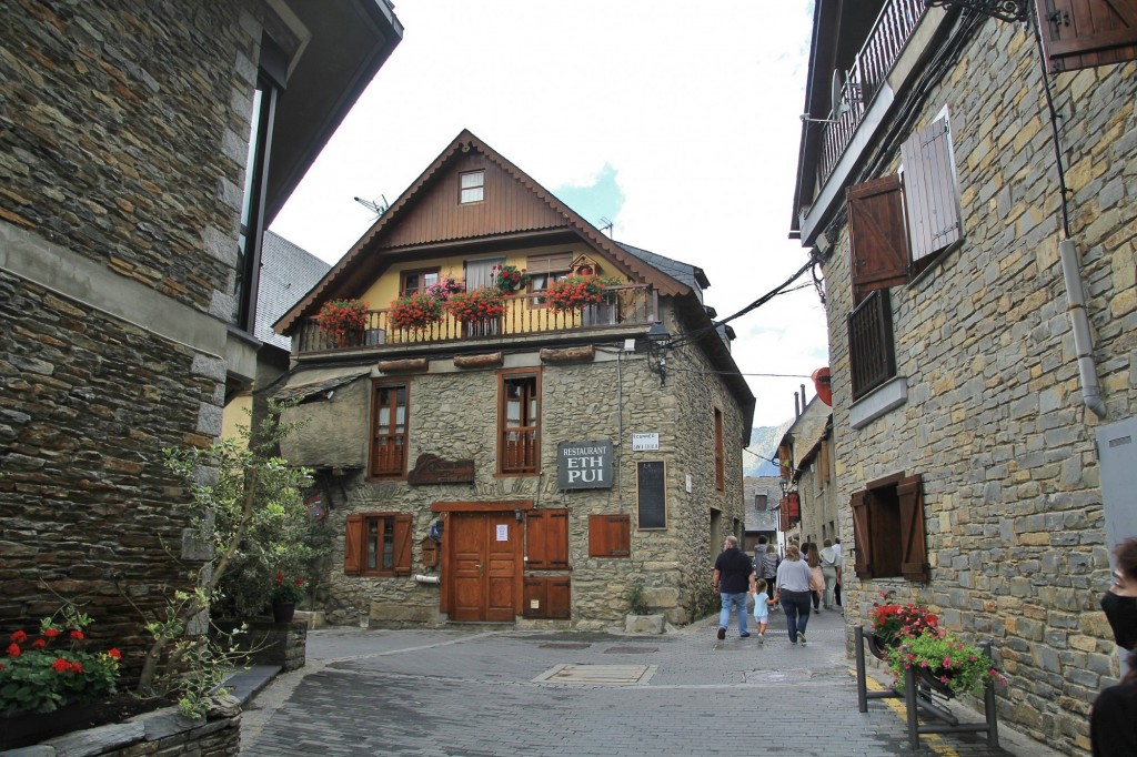 Foto: Centro histórico - Unha (Cataluña), España