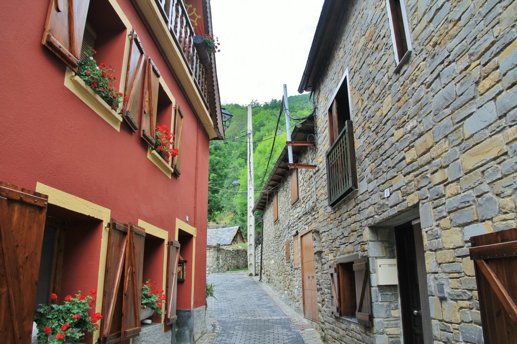 Foto: Centro histórico - Unha (Cataluña), España