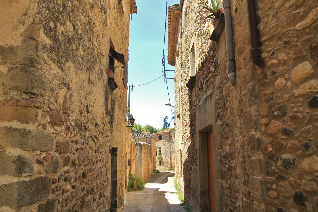 Foto: Centro histórico - Corçà (Girona), España
