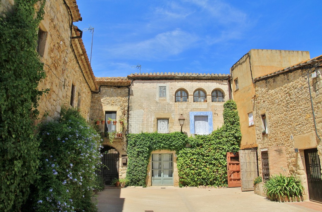 Foto: Centro histórico - Peratallada (Girona), España