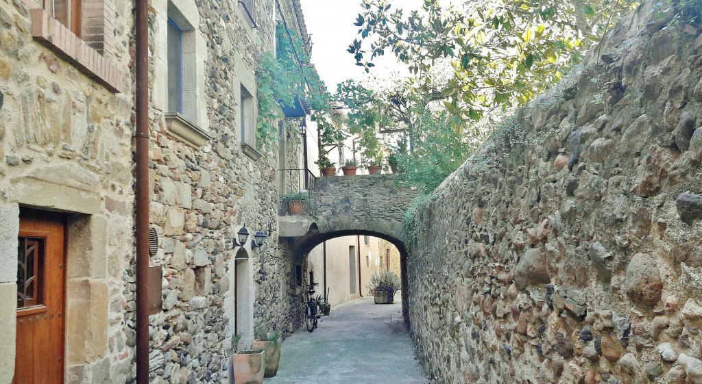 Foto: Centro histórico - Corçà (Girona), España