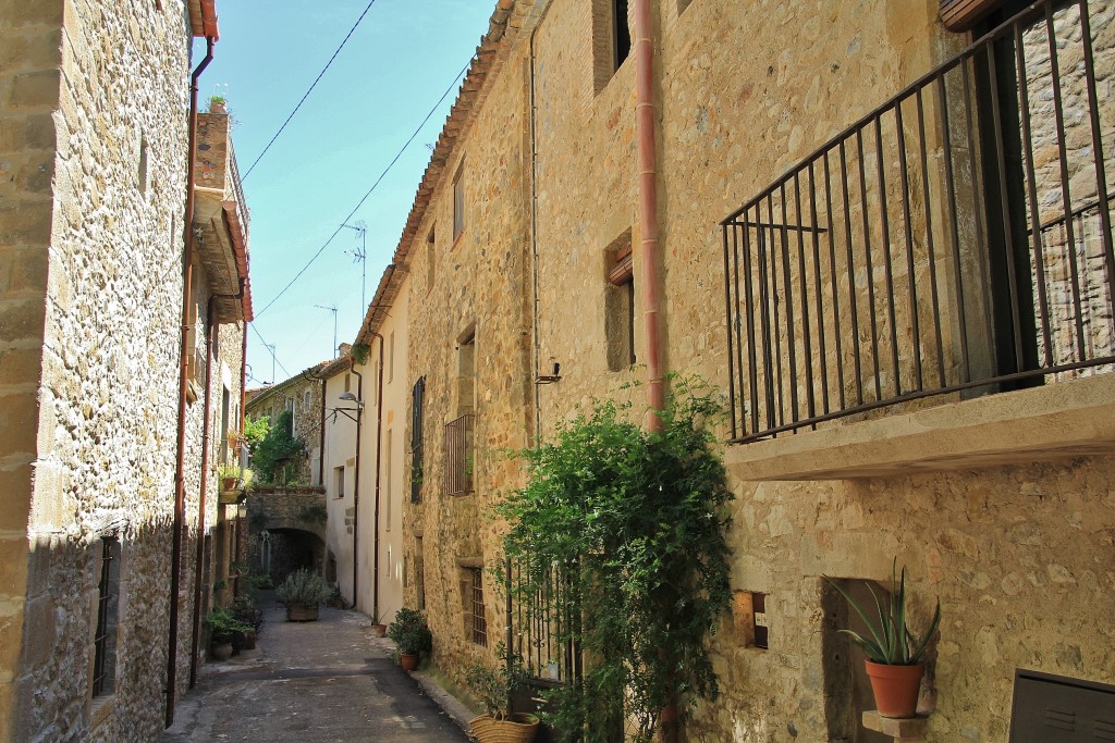 Foto: Centro histórico - Corçà (Girona), España