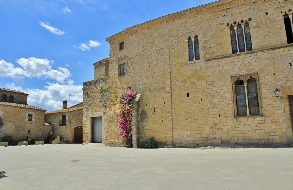 Foto: Centro histórico - Peratallada (Girona), España