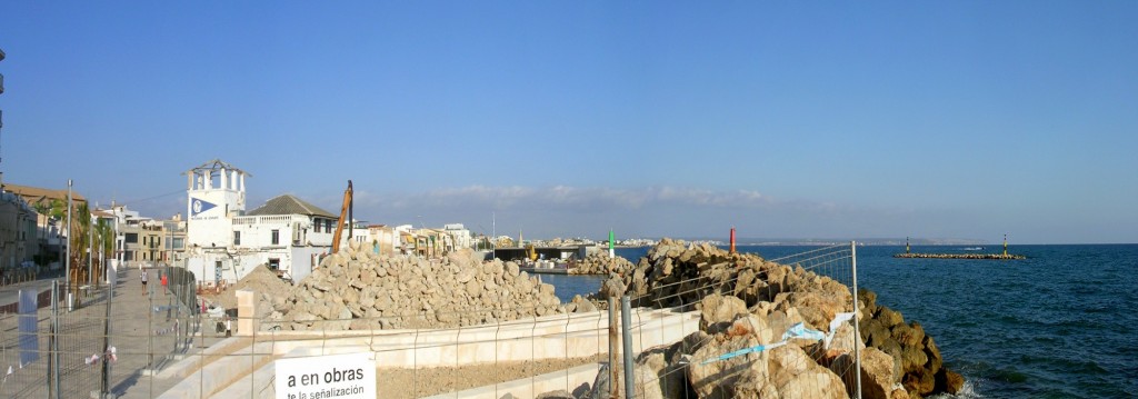 Foto: puerto en obras - El Molinar (Illes Balears), España