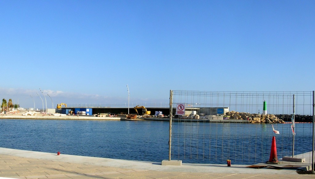 Foto: panorámica  interior del nuevo puerto - El Molinar (Illes Balears), España