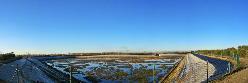 Foto: El estanque en diciembre - Zuares del Paramo (Castilla y León), España