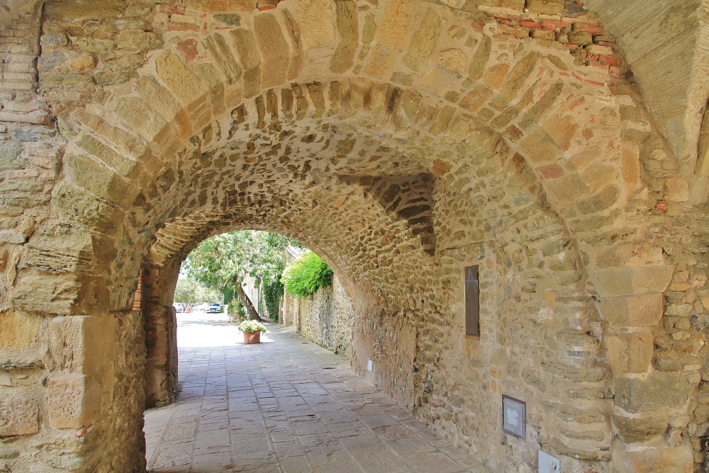 Foto: Centro histórico - Monells (Girona), España