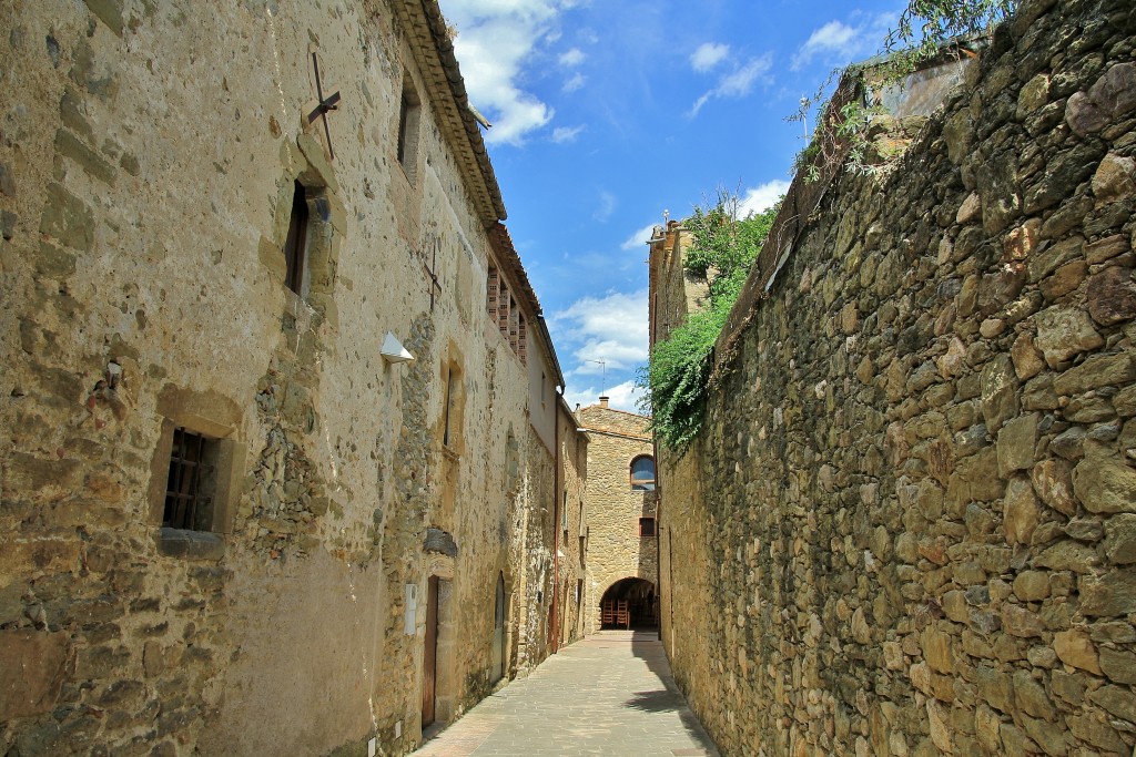 Foto: Centro histórico - Monells (Girona), España