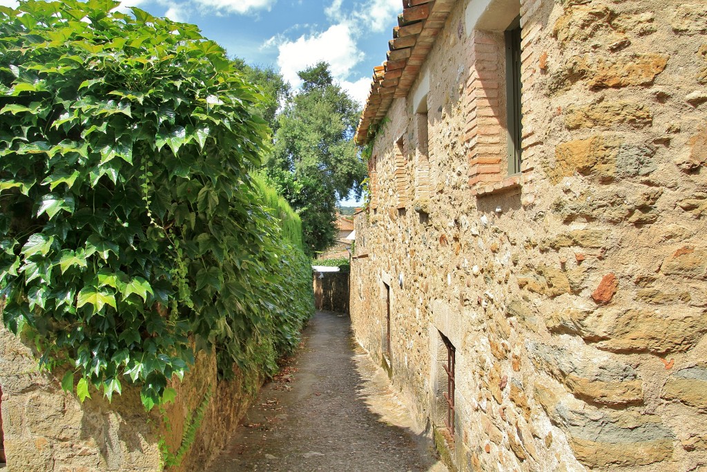 Foto: Centro histórico - Monells (Girona), España