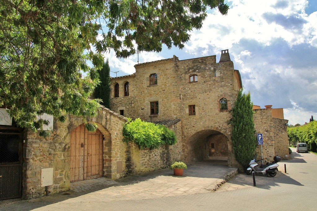 Foto: Centro histórico - Monells (Girona), España