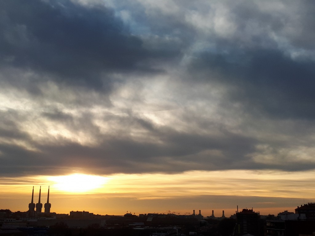 Foto: Amanecer - Sant Adrià de Besòs (Cataluña), España