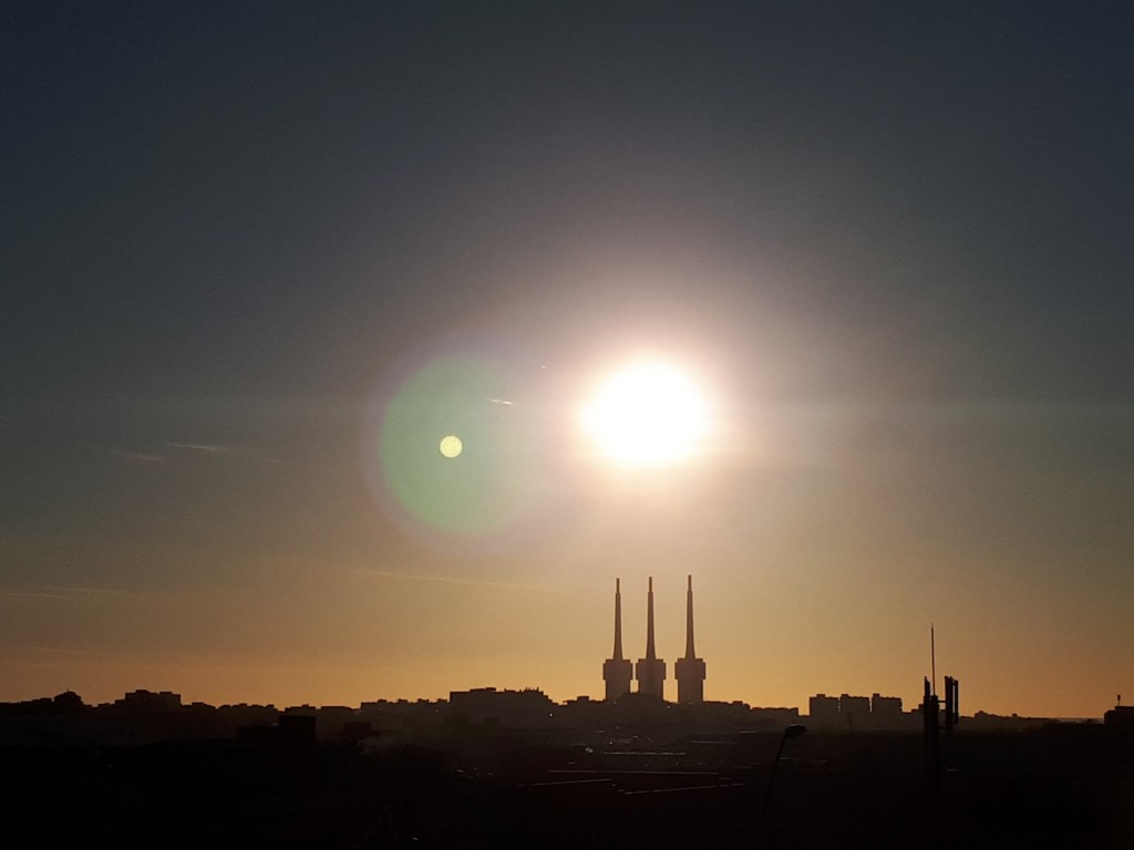 Foto: Amanecer - Sant Adrià de Besòs (Cataluña), España