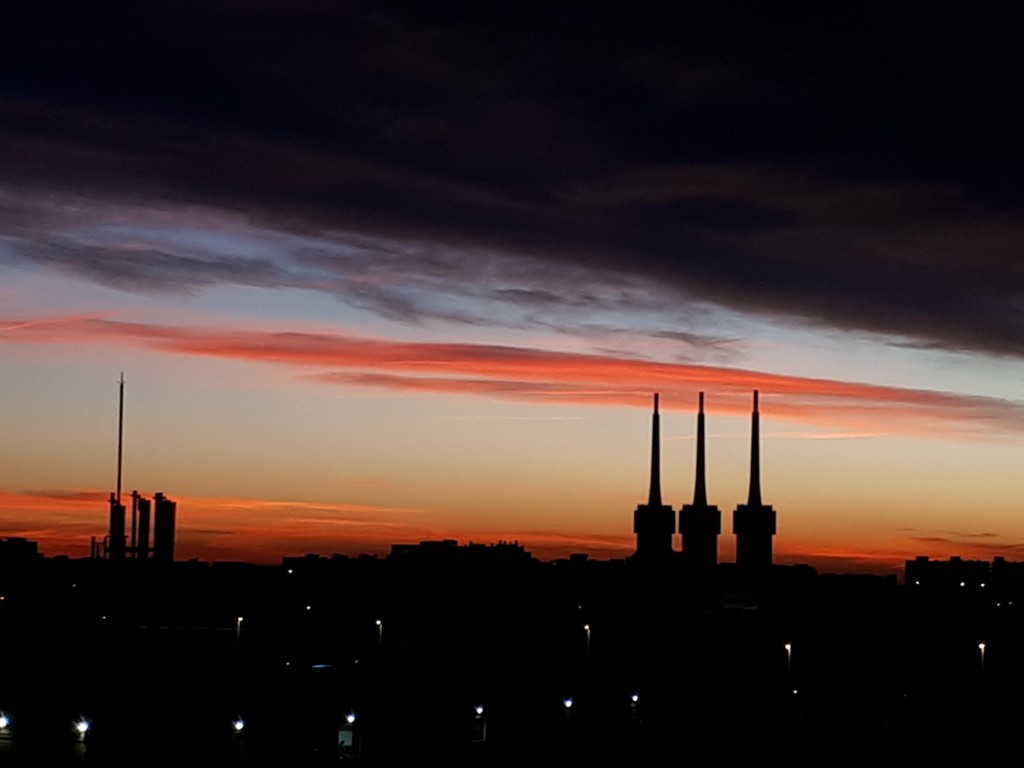 Foto: Amanecer - Sant Adrià de Besòs (Cataluña), España