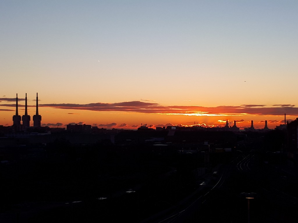 Foto: Amanecer - Sant Adrià de Besòs (Cataluña), España
