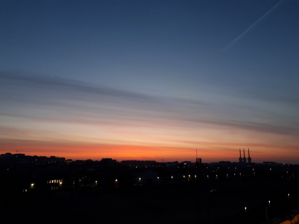 Foto: Amanecer - Sant Adrià de Besòs (Cataluña), España