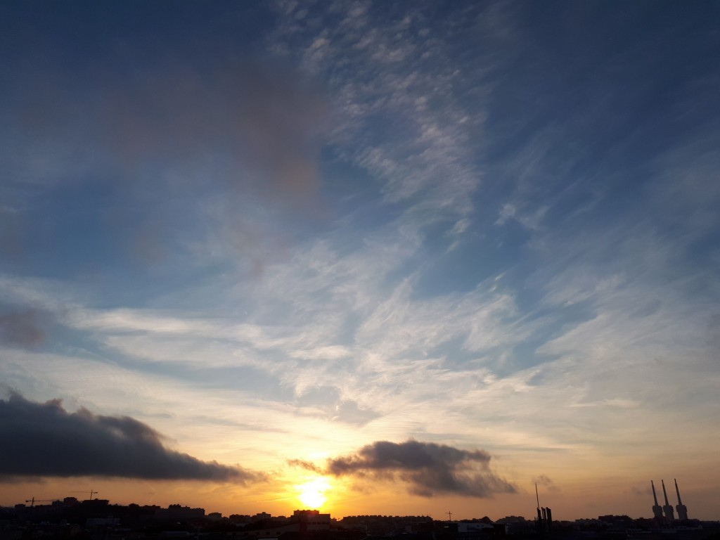 Foto: Amanecer - Sant Adrià de Besòs (Cataluña), España