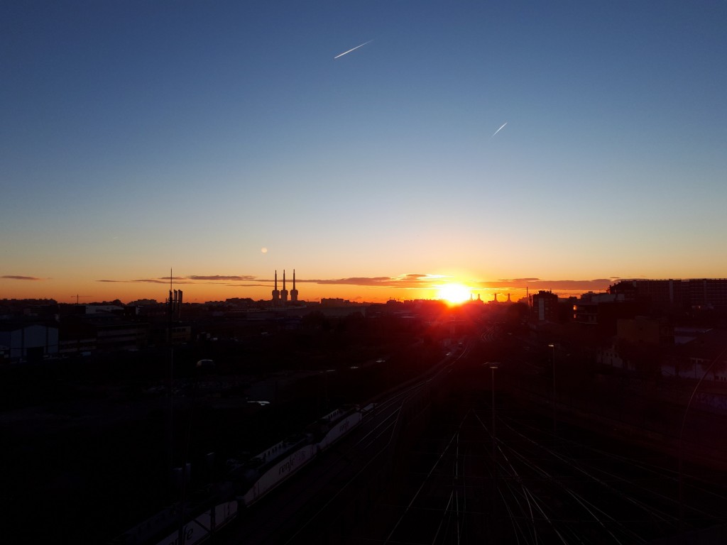 Foto: Amanecer - Sant Adrià de Besòs (Cataluña), España