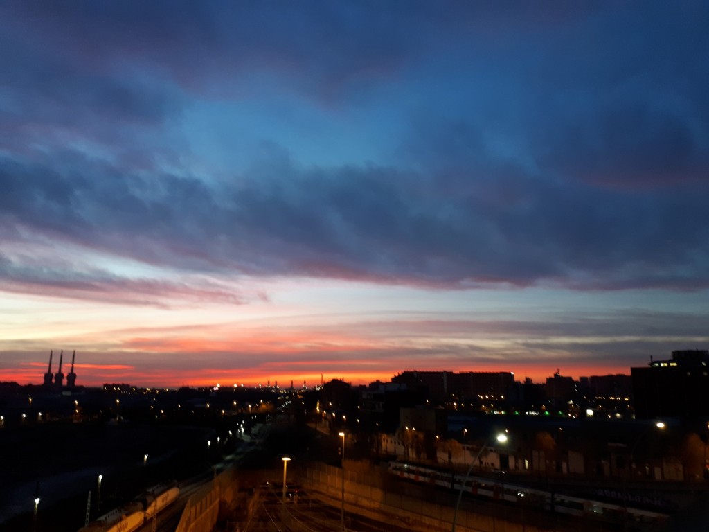 Foto: Amanecer - Sant Adrià de Besòs (Cataluña), España