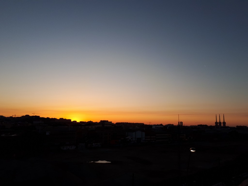 Foto: Amanecer - Sant Adrià de Besòs (Cataluña), España