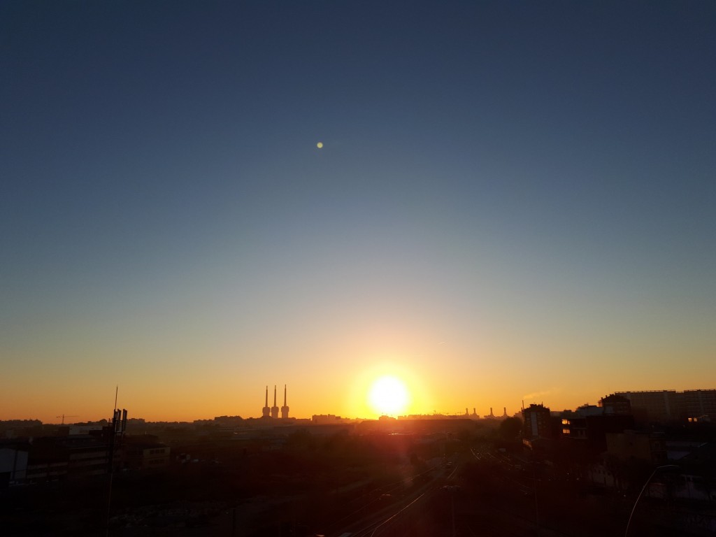 Foto: Amanecer - Sant Adrià de Besòs (Cataluña), España