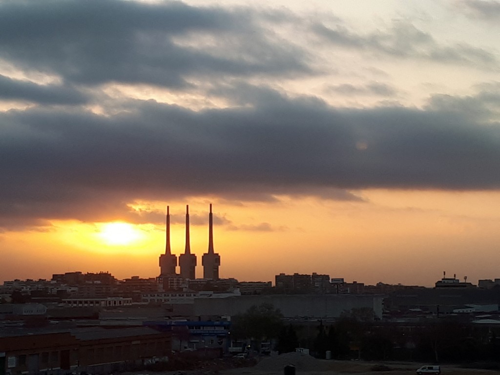 Foto: Amanecer - Sant Adrià de Besòs (Cataluña), España