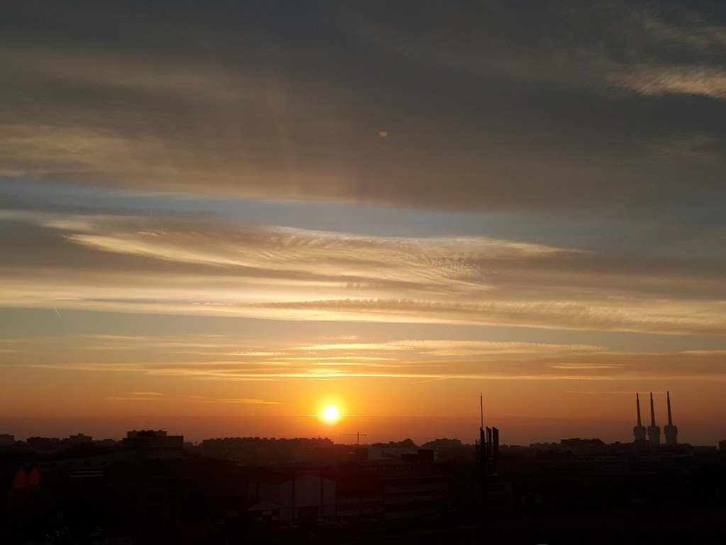 Foto: Amanecer - Sant Adrià de Besòs (Cataluña), España