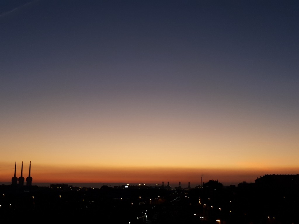 Foto: Amanecer - Sant Adrià de Besòs (Cataluña), España