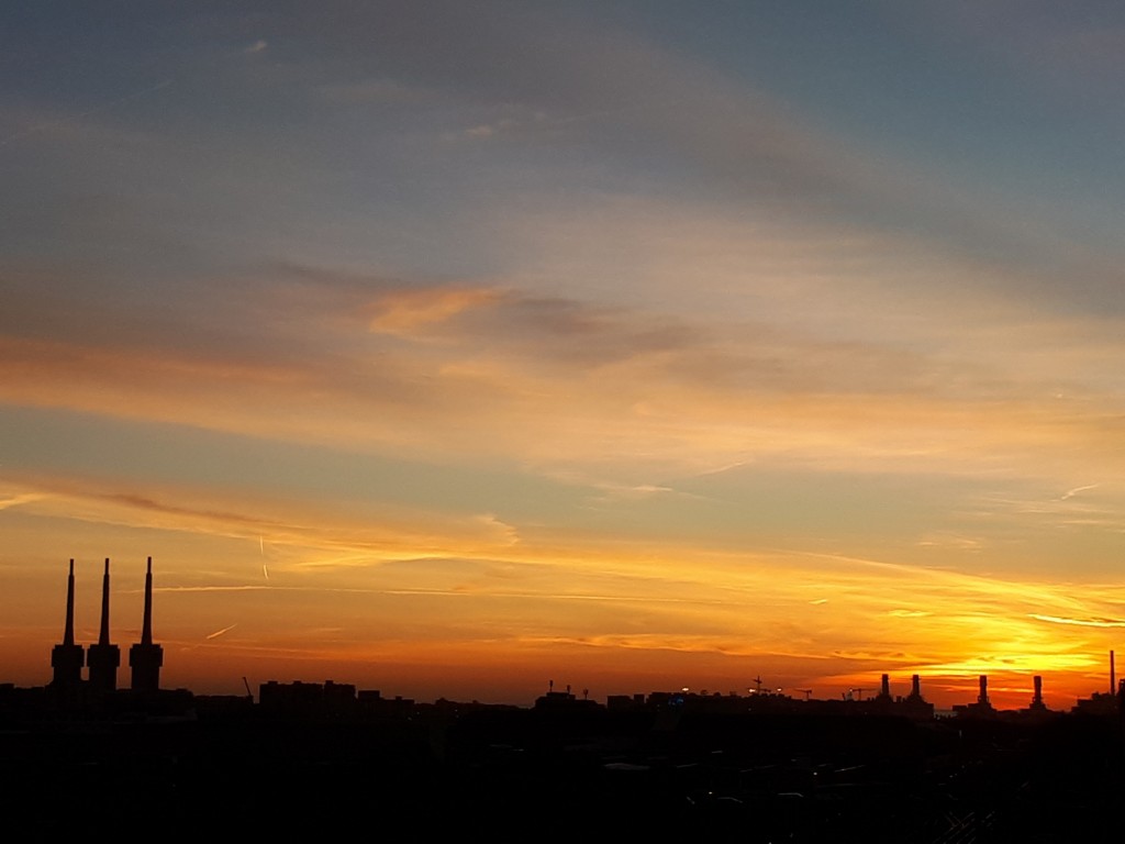 Foto: Amanecer - Sant Adrià de Besòs (Cataluña), España