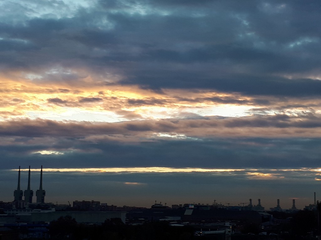 Foto: Amanecer - Sant Adrià de Besòs (Cataluña), España