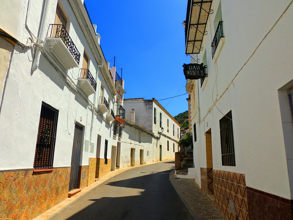 Foto: Calle Barrero - Igualeja (Málaga), España