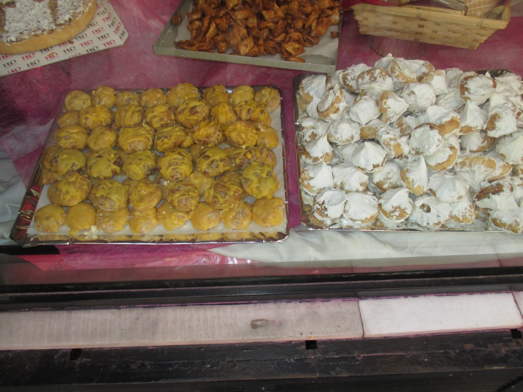Foto: Dulce típico: rosquillas del santo - Madrid (Comunidad de Madrid), España