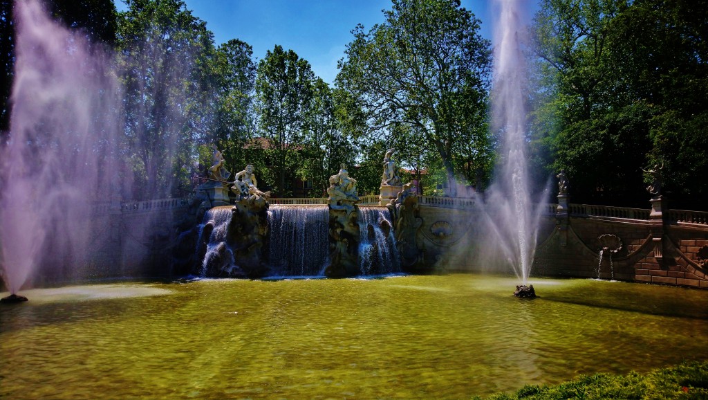 Foto: Fontana dei Dodici Mesi - Torino (Piedmont), Italia