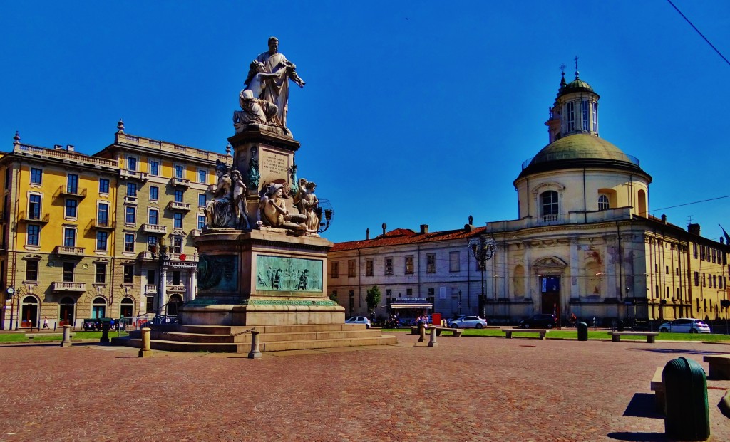 Foto: Piazza Carlo Emanuele II - Torino (Piedmont), Italia