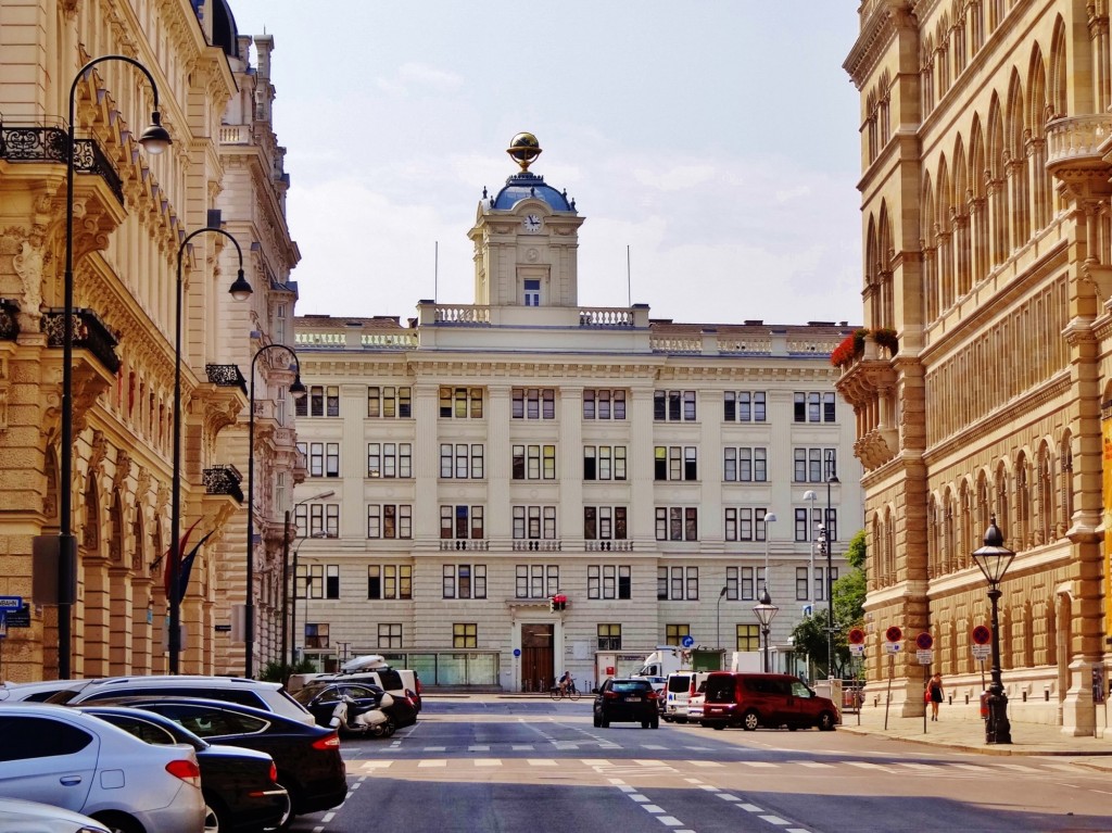 Foto: Militärgeographisches Institut - Wien (Vienna), Austria